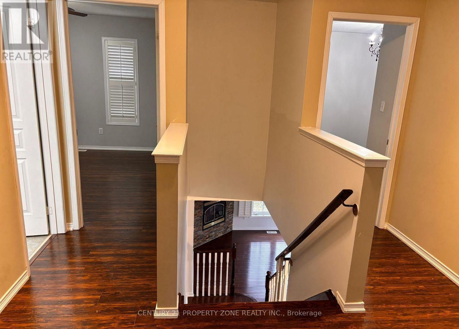 2201 Crestmont Drive, Oakville, Ontario  L6M 5A7 - Photo 12 - W13119444