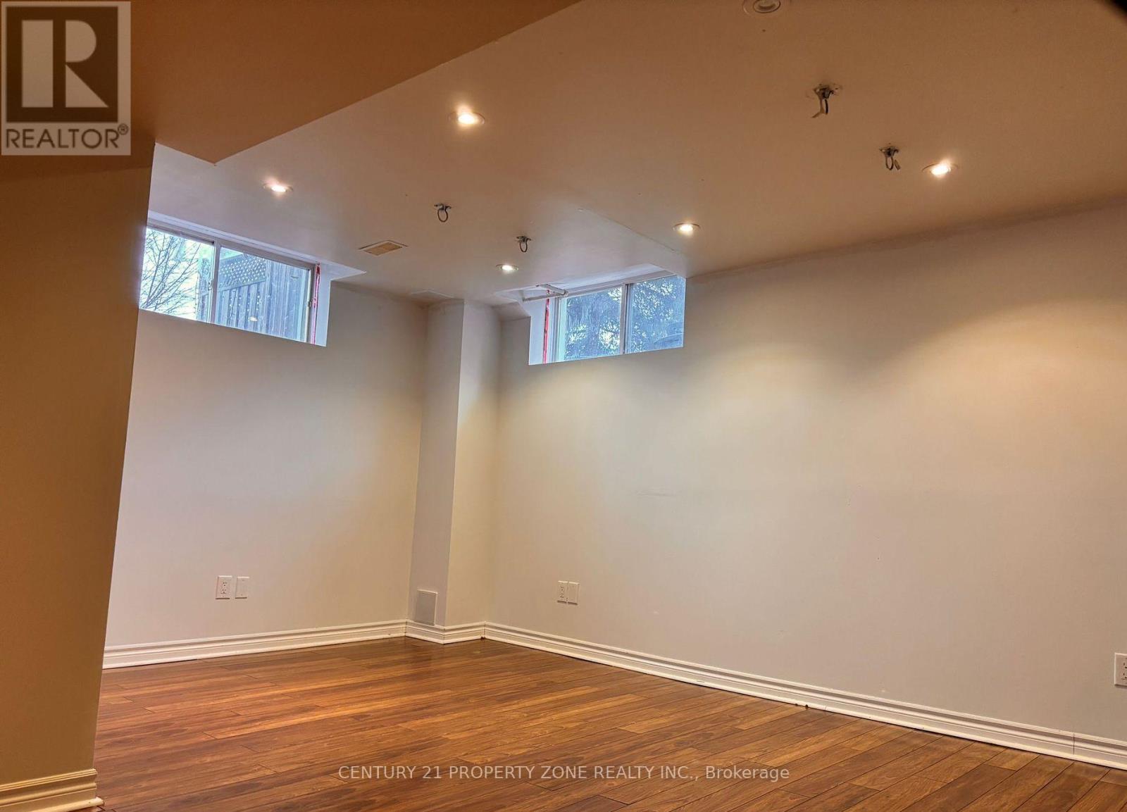 2201 Crestmont Drive, Oakville, Ontario  L6M 5A7 - Photo 14 - W13119444