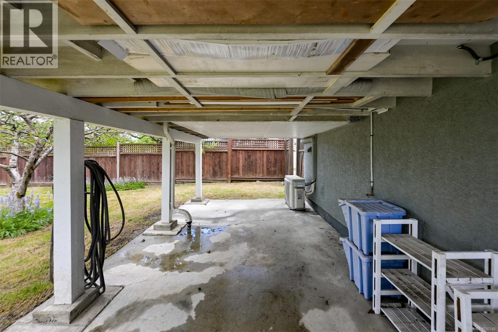 3746 Seaton St, Saanich, British Columbia  V8X 3W4 - Photo 37 - 1036540