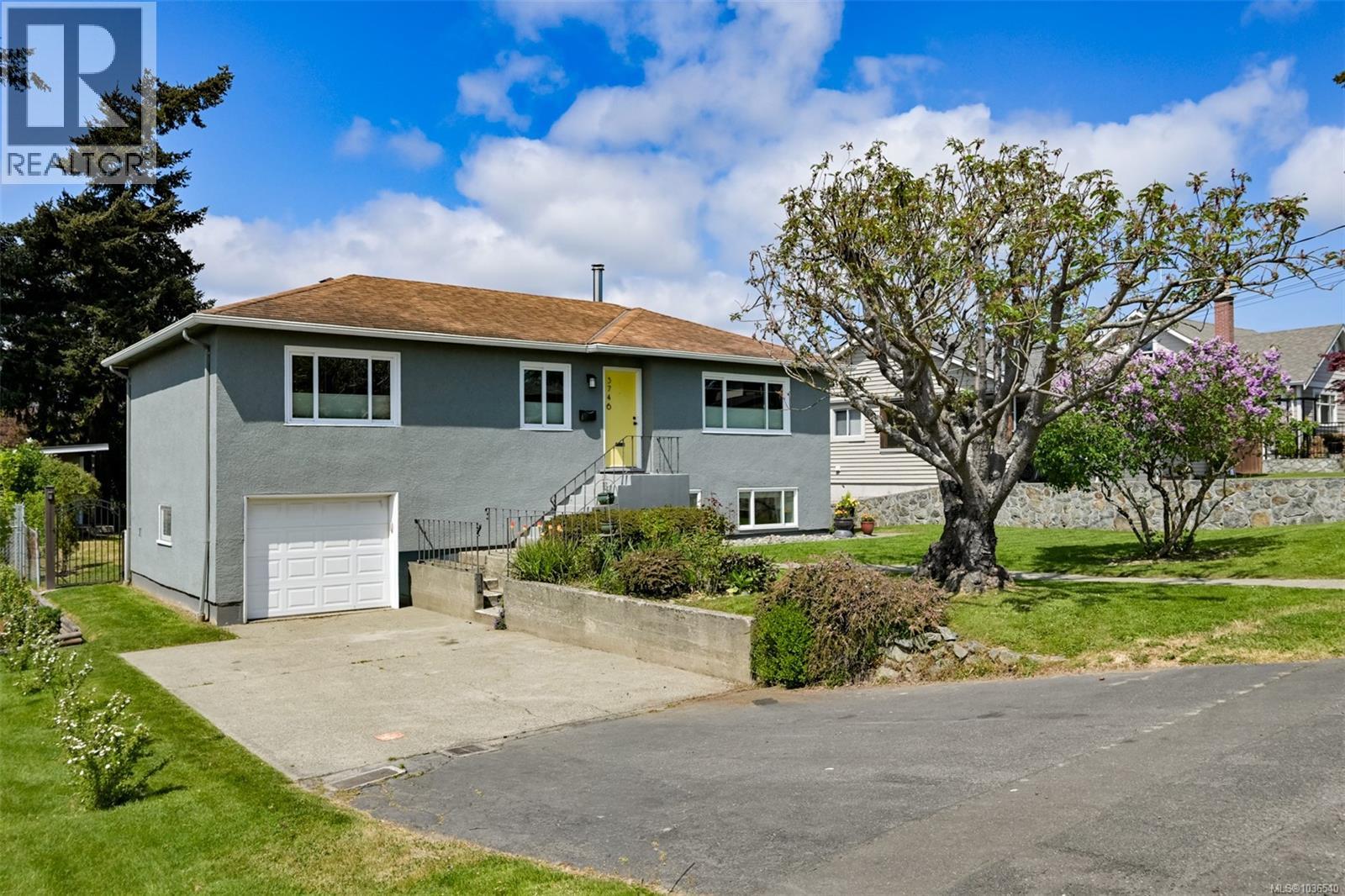 3746 Seaton St, Saanich, British Columbia  V8X 3W4 - Photo 35 - 1036540