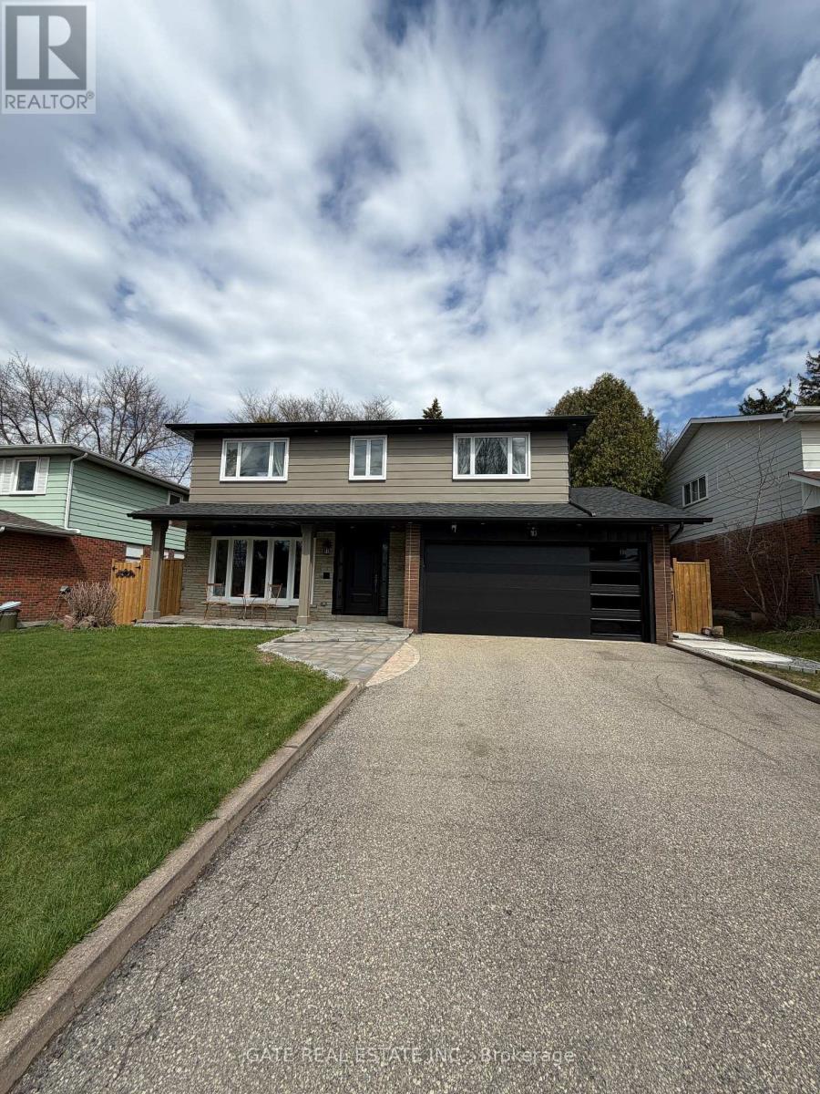 10 THORNY BRAE DRIVE, Markham, Ontario