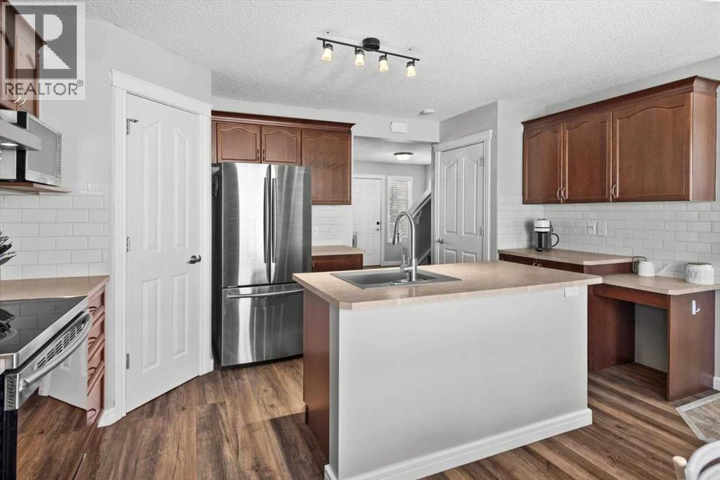 564 Morningside Park SW, Airdrie, Alberta  T4B 0E1 - Photo 6 - A2292272