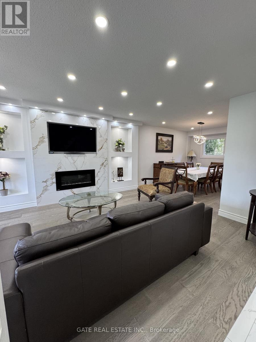 10 Thorny Brae Drive, Markham, Ontario L3T 3G4 - Photo 9 - N13023082