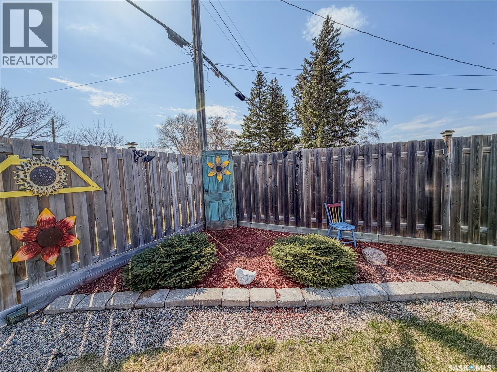 319 March Avenue E, Langenburg, Saskatchewan  S0A 2A0 - Photo 7 - SK035757