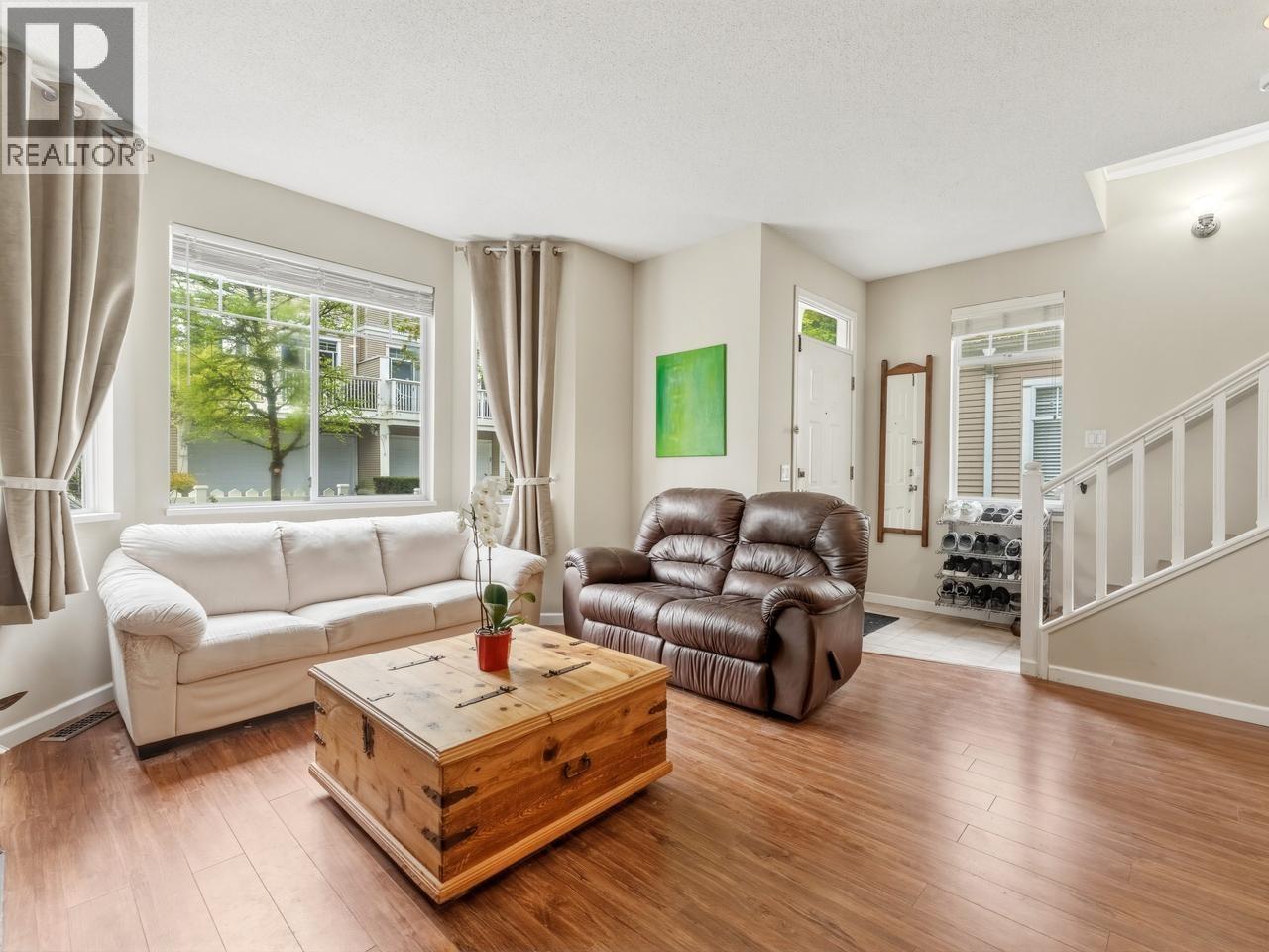 76 7501 CUMBERLAND STREET, Burnaby, British Columbia