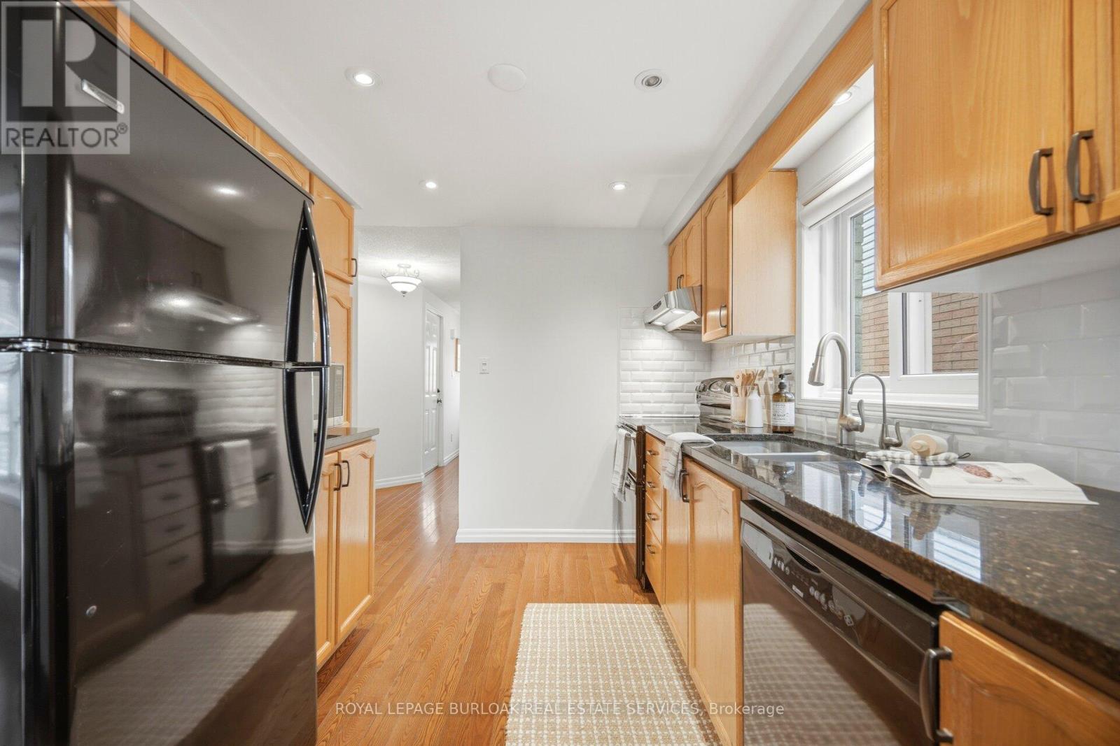 232 Auburn Drive, Waterloo, Ontario  N2K 3T3 - Photo 17 - X13119438