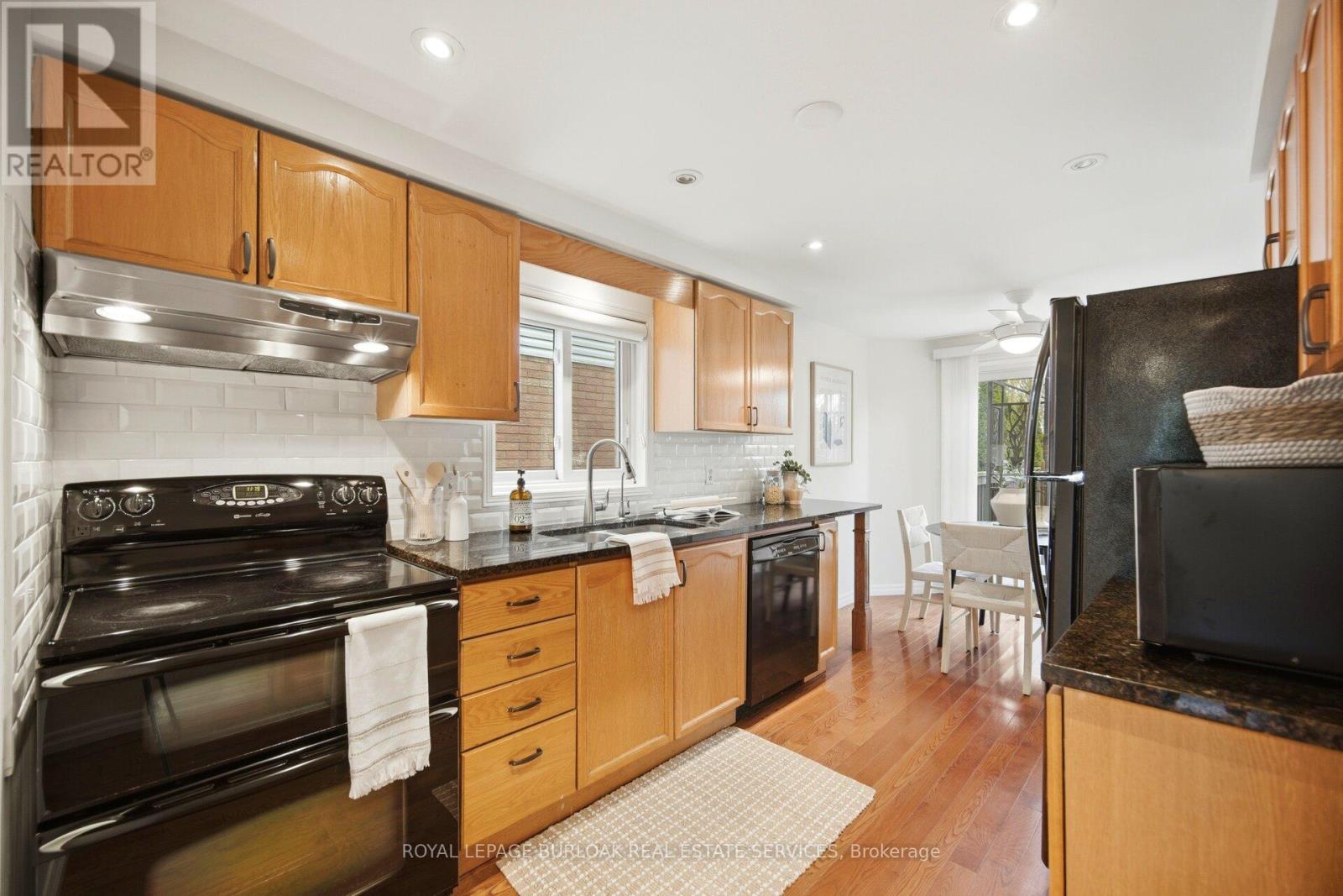 232 Auburn Drive, Waterloo, Ontario  N2K 3T3 - Photo 19 - X13119438