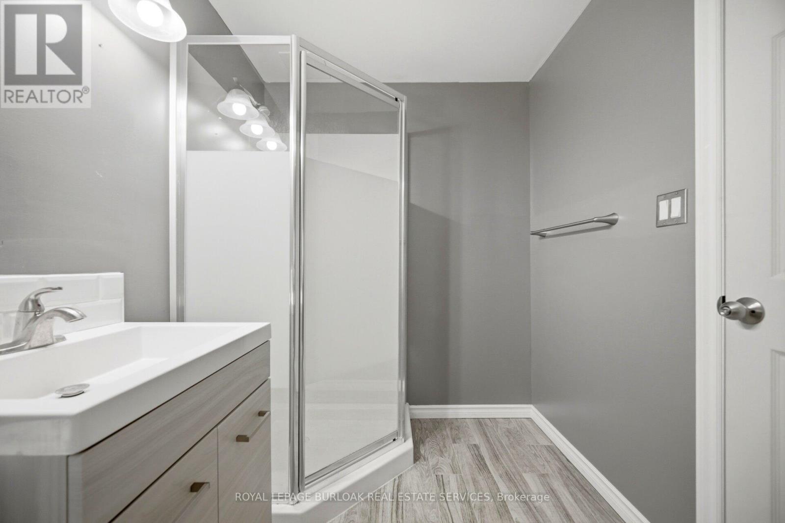 232 Auburn Drive, Waterloo, Ontario  N2K 3T3 - Photo 40 - X13119438