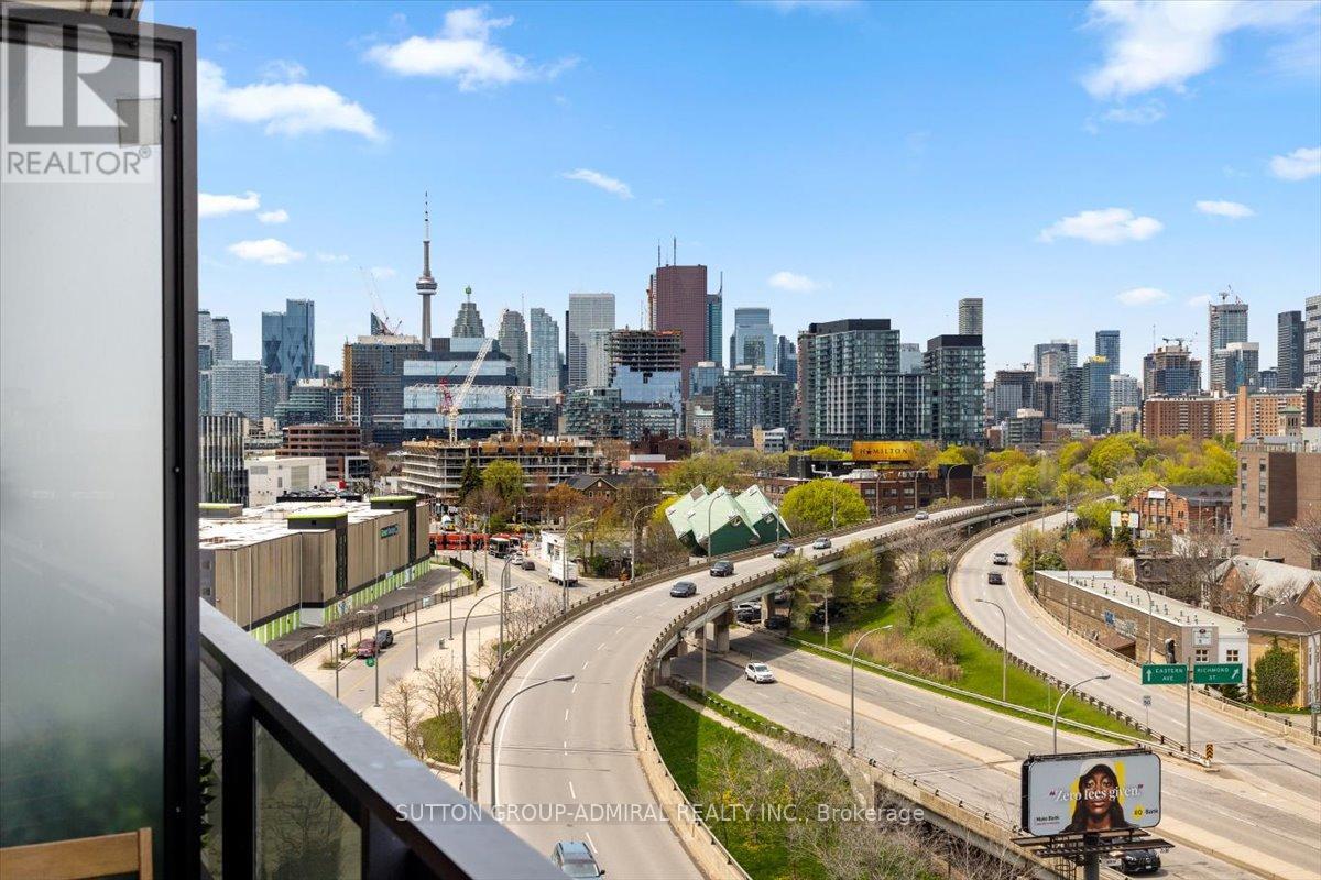 805 - 21 Lawren Harris Square, Toronto, Ontario  M5A 1H7 - Photo 19 - C13115440
