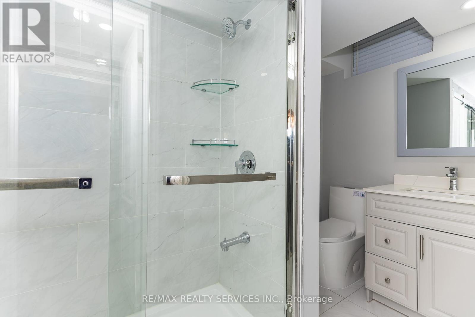 22 Berryfield Way, Brampton, Ontario  L6R 0Y2 - Photo 32 - W13118306