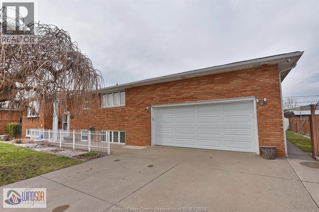 1455 St. Clair Avenue, Windsor, Ontario  N9B 3K7 - Photo 30 - 26010513