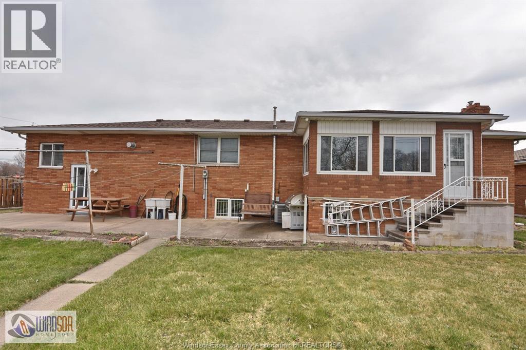 1455 St. Clair Avenue, Windsor, Ontario  N9B 3K7 - Photo 4 - 26010513