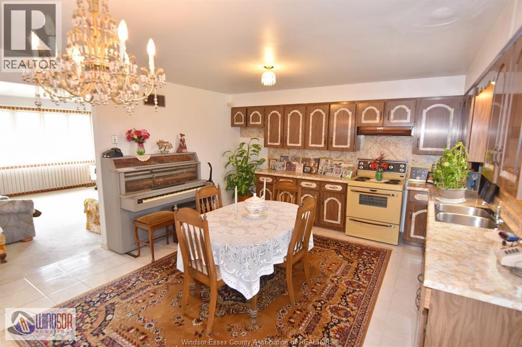 1455 St. Clair Avenue, Windsor, Ontario  N9B 3K7 - Photo 9 - 26010513
