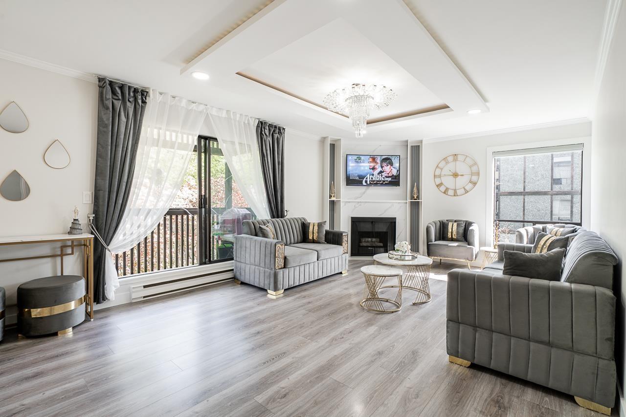 406 9672 134 STREET, Surrey, British Columbia