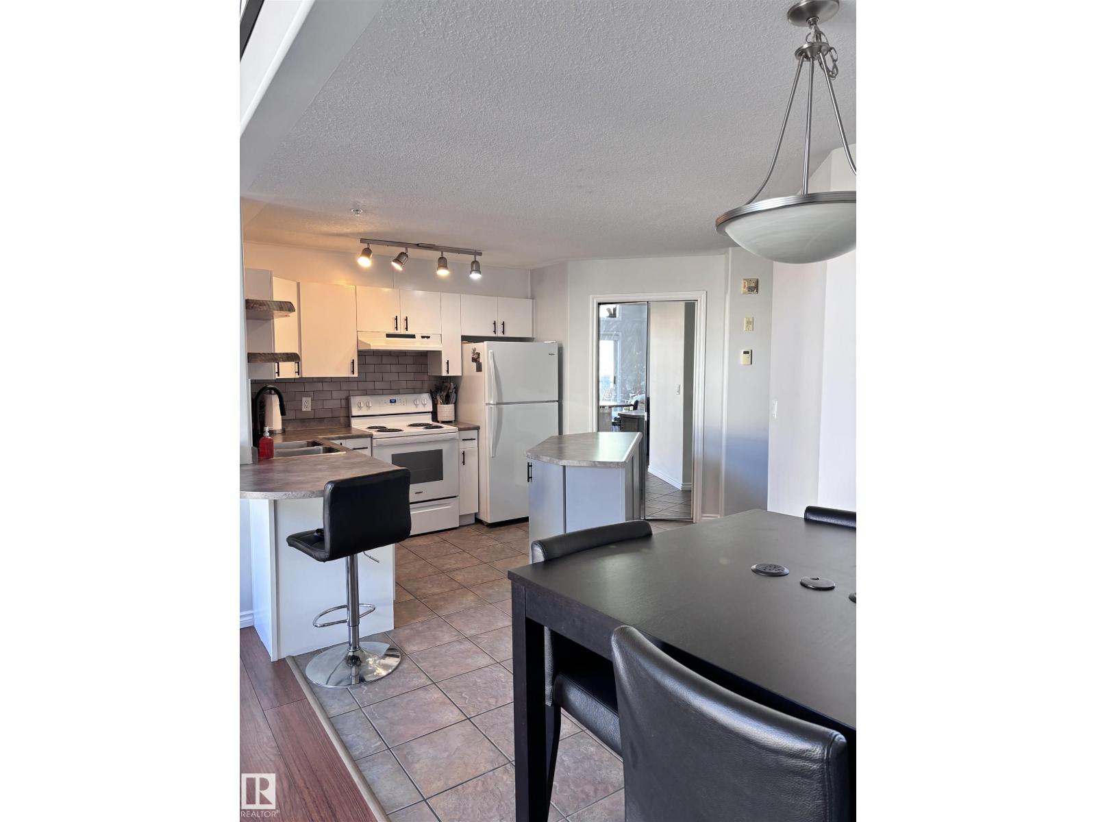 #506 10046 110 St NW, Edmonton, Alberta  T5K 2Y2 - Photo 6 - E4477690