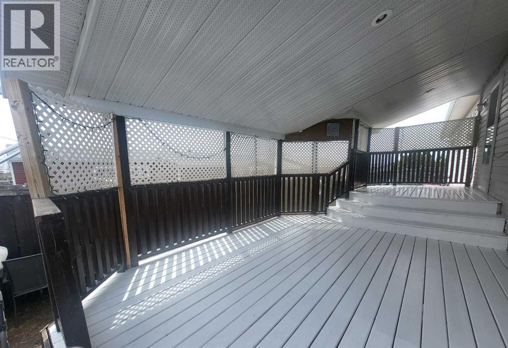 422 7th Avenue, Beaverlodge, Alberta  T0H 0C0 - Photo 33 - A2309514