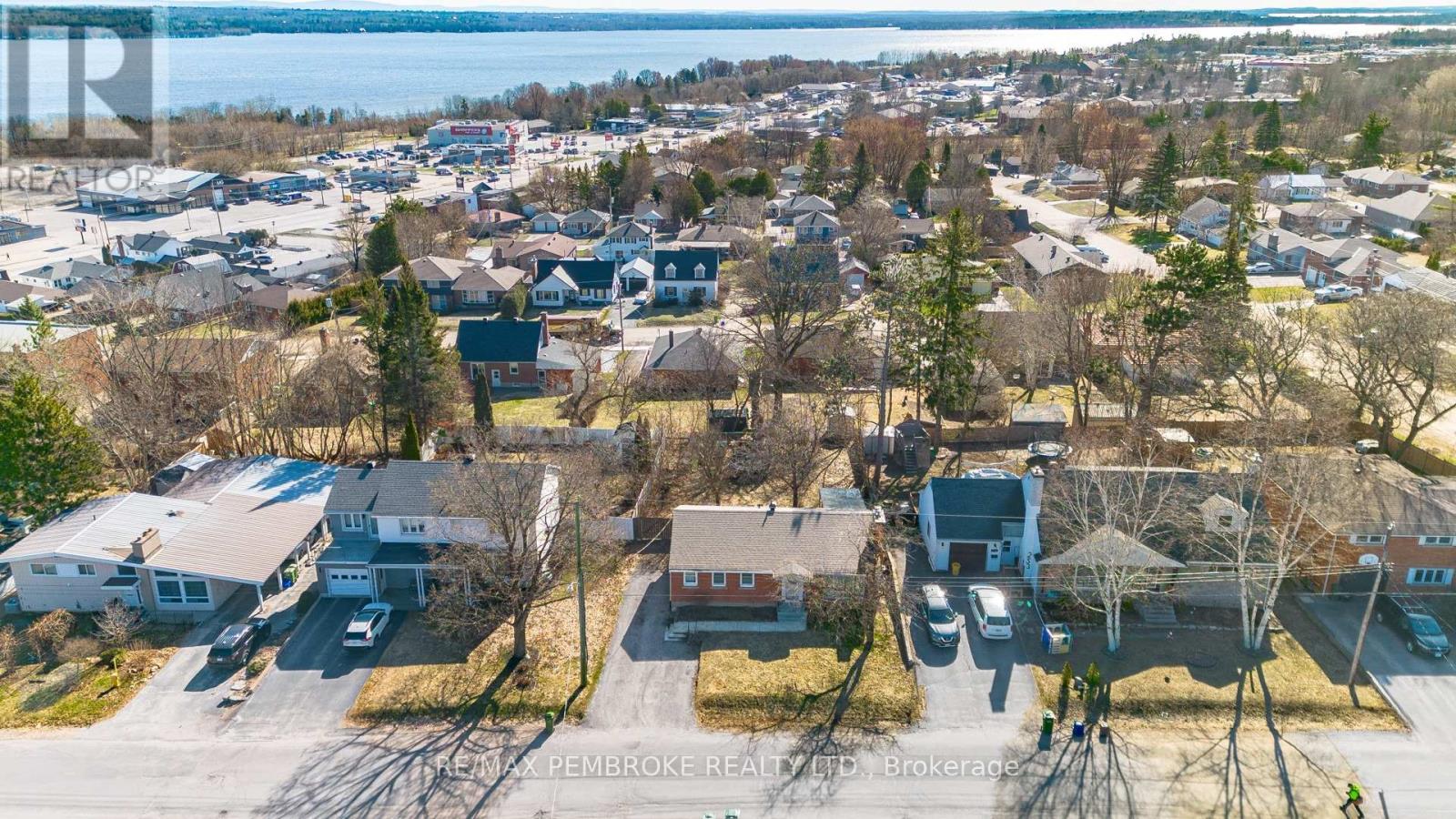 251 Broadview Drive, Pembroke, Ontario  K8A 2A1 - Photo 13 - X13119516