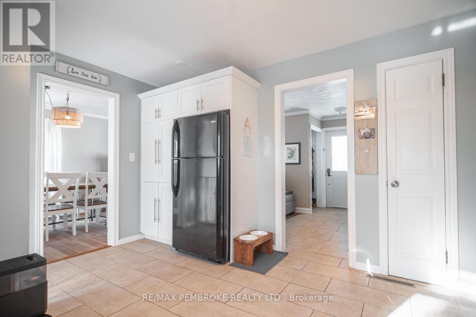 251 Broadview Drive, Pembroke, Ontario  K8A 2A1 - Photo 25 - X13119516