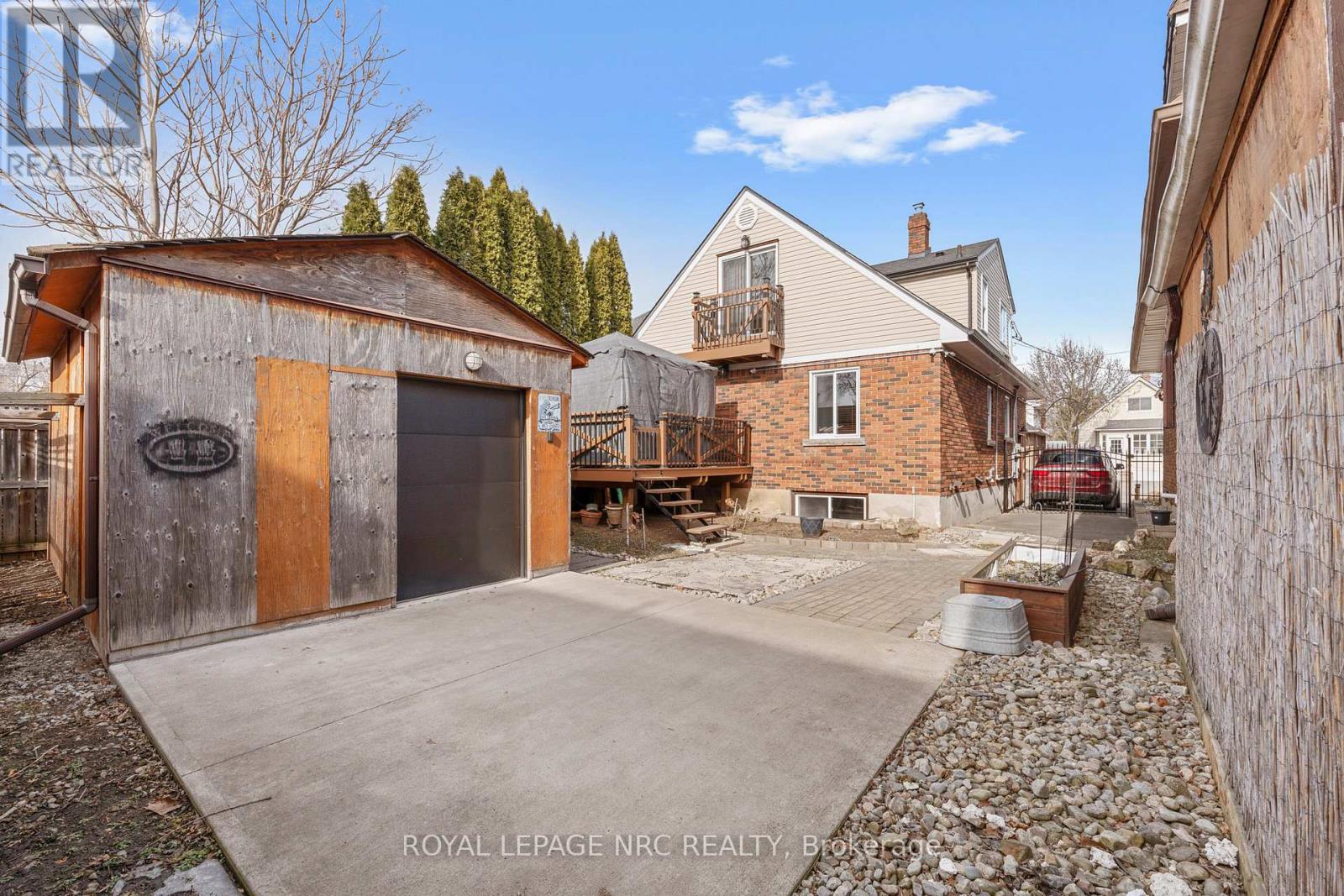 87 York Street, St. Catharines, Ontario  L2R 6E1 - Photo 14 - X13119534