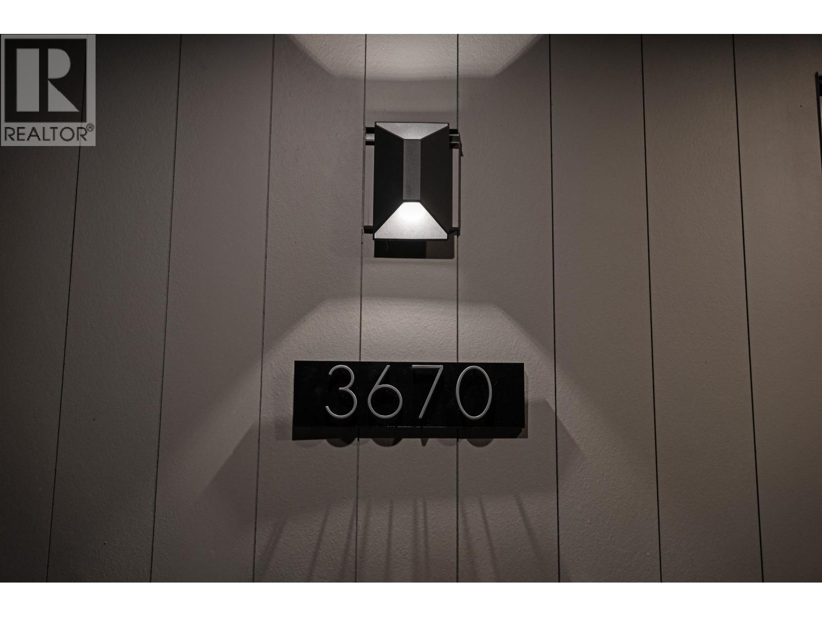 3660 Fleming Street, Vancouver, British Columbia  V5N 3V8 - Photo 5 - R3122890