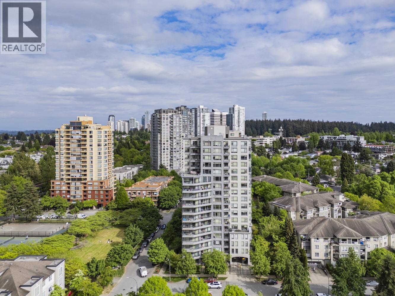503 3520 Crowley Drive, Vancouver, British Columbia  V5R 6G9 - Photo 4 - R3122924