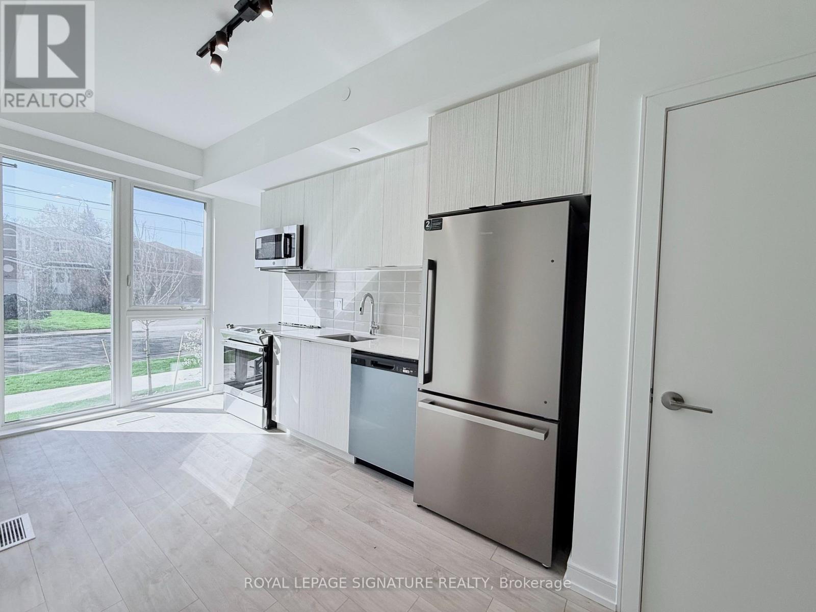 13 - 168 Clonmore Drive, Toronto, Ontario  M1N 0B9 - Photo 5 - E13119524