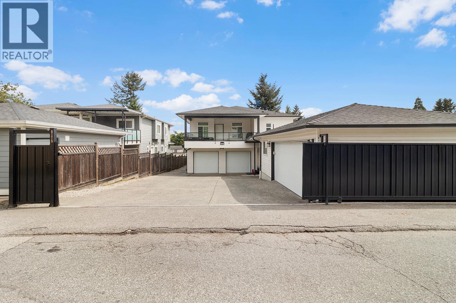 8175 10th Avenue, Burnaby, British Columbia  V3N 2S5 - Photo 5 - R3122850