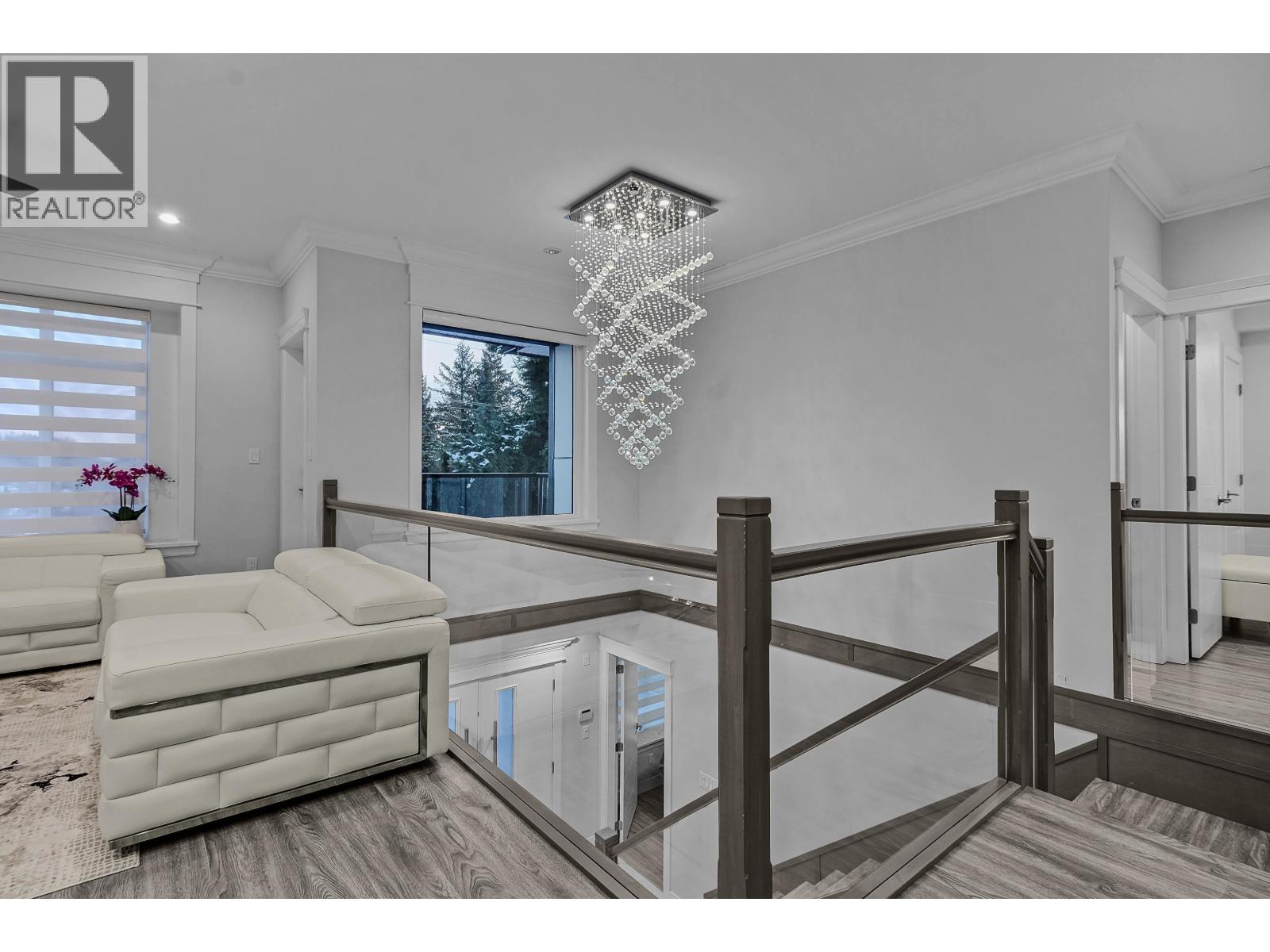 8175 10th Avenue, Burnaby, British Columbia  V3N 2S5 - Photo 9 - R3122850