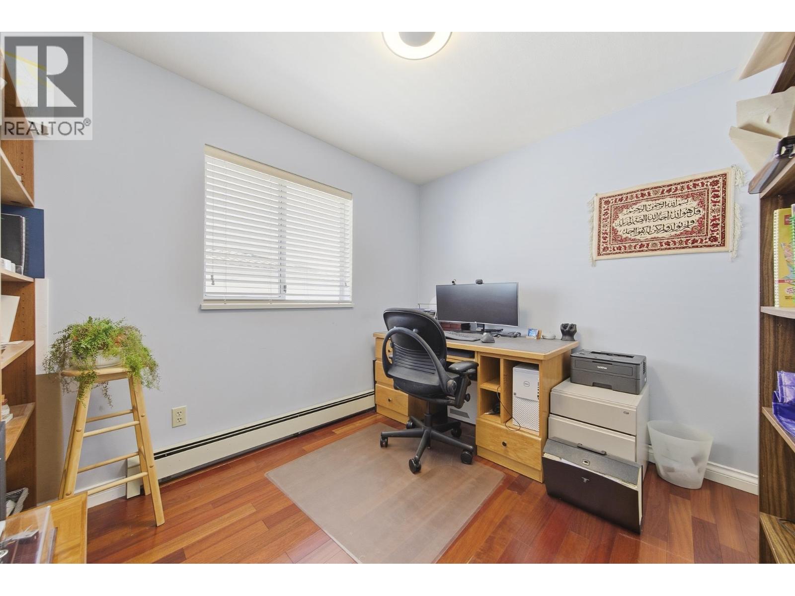 4657 Grassmere Street, Burnaby, British Columbia  V5G 2N8 - Photo 10 - R3122929