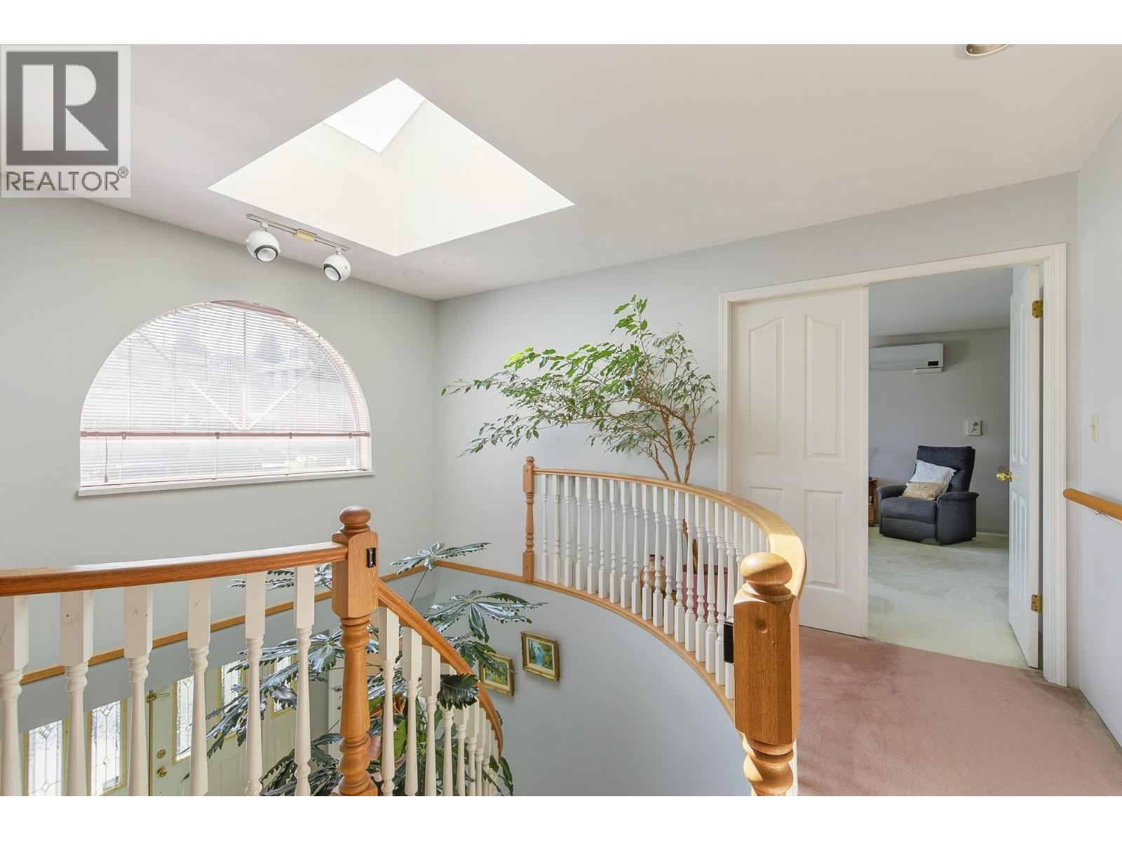 4657 Grassmere Street, Burnaby, British Columbia  V5G 2N8 - Photo 12 - R3122929