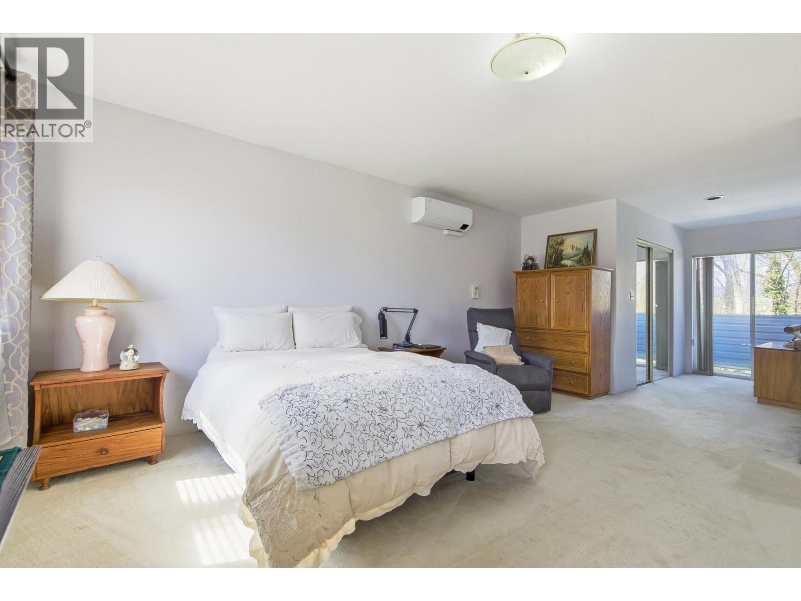 4657 Grassmere Street, Burnaby, British Columbia  V5G 2N8 - Photo 13 - R3122929