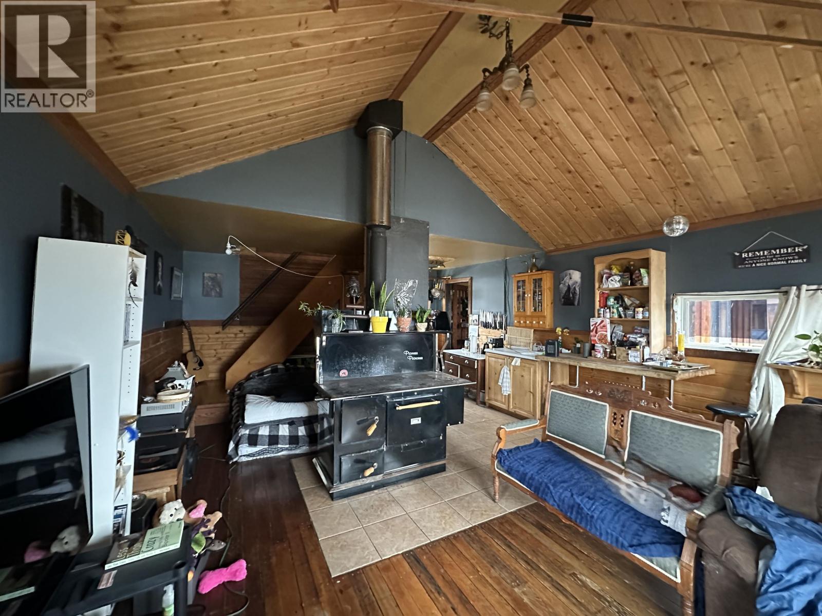 13202 Woodmere Road, Telkwa, British Columbia  V0J 2X2 - Photo 6 - R3101234