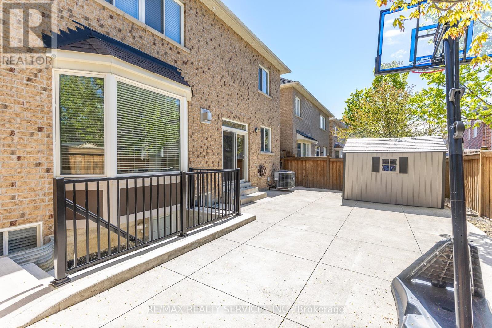 22 Berryfield Way, Brampton, Ontario  L6R 0Y2 - Photo 41 - W13118306