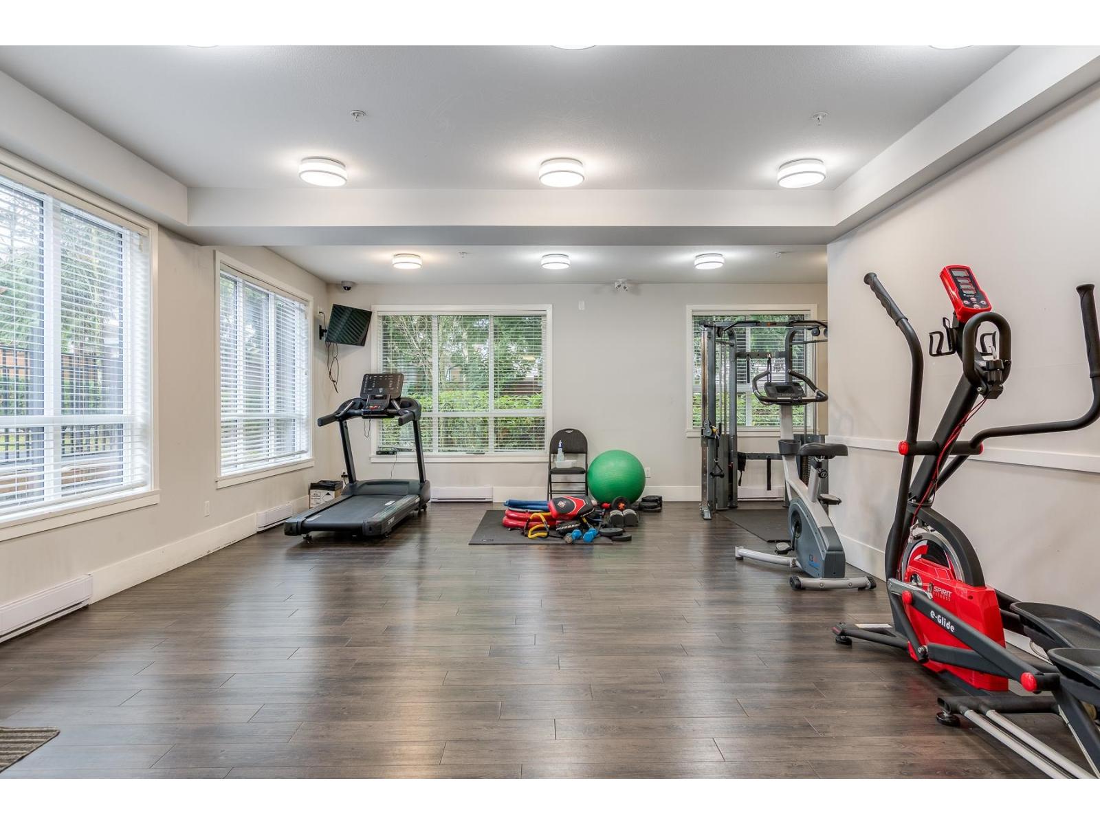406 15388 105 Avenue, Surrey, British Columbia  V3R 0C4 - Photo 27 - R3122909