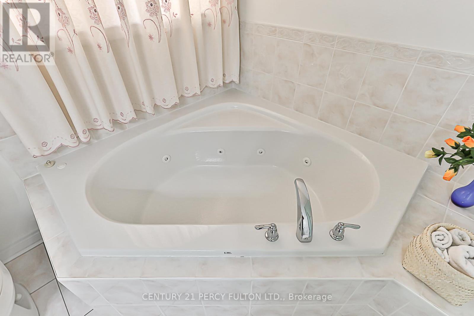23 Princess Diana Drive, Markham, Ontario  L6C 0G8 - Photo 21 - N13119492