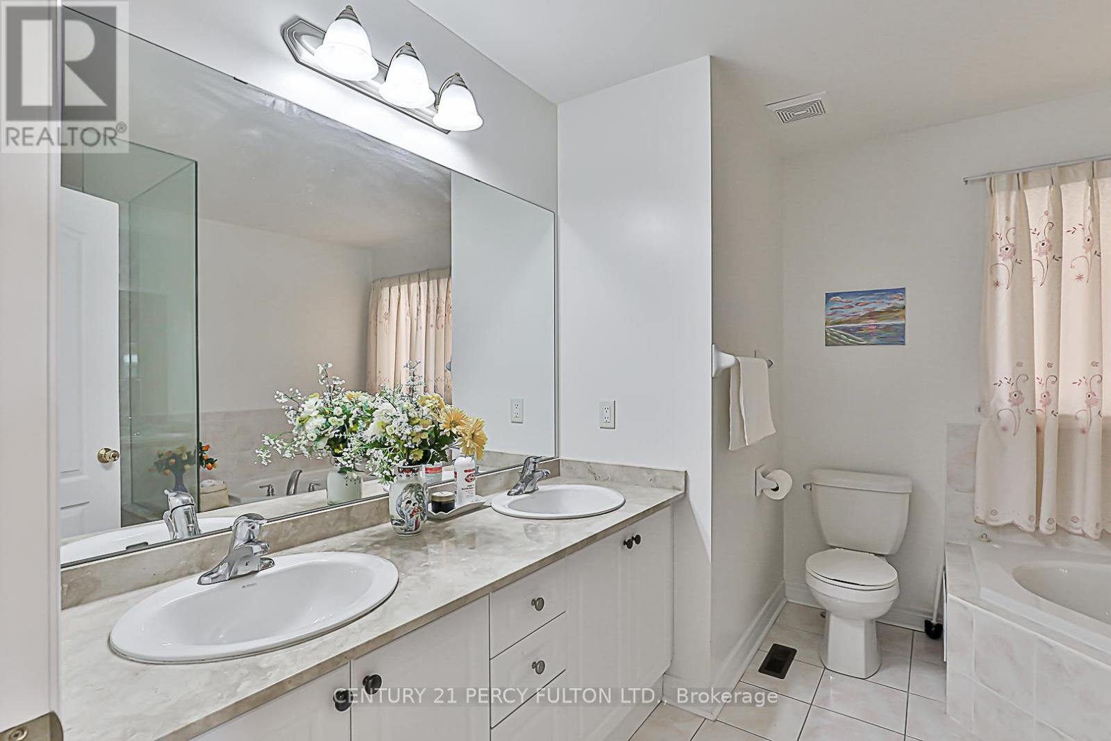 23 Princess Diana Drive, Markham, Ontario  L6C 0G8 - Photo 23 - N13119492