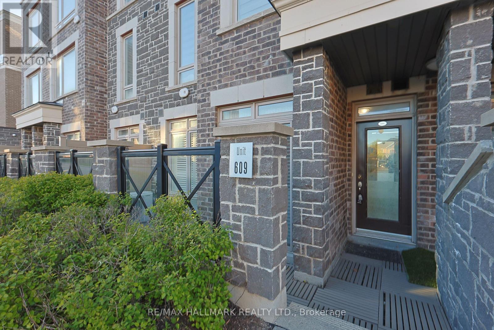 609 - 50 Dunsheath Way, Markham, Ontario  L6B 1N3 - Photo 3 - N13119538