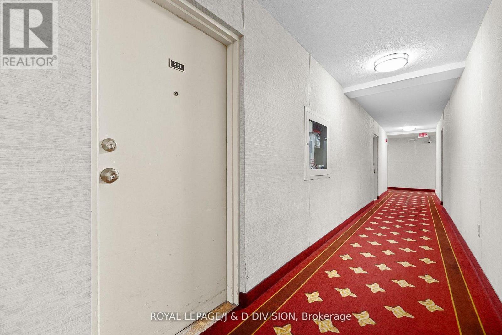 221b - 364 The East Mall, Toronto, Ontario  M9B 6C5 - Photo 28 - W13119490