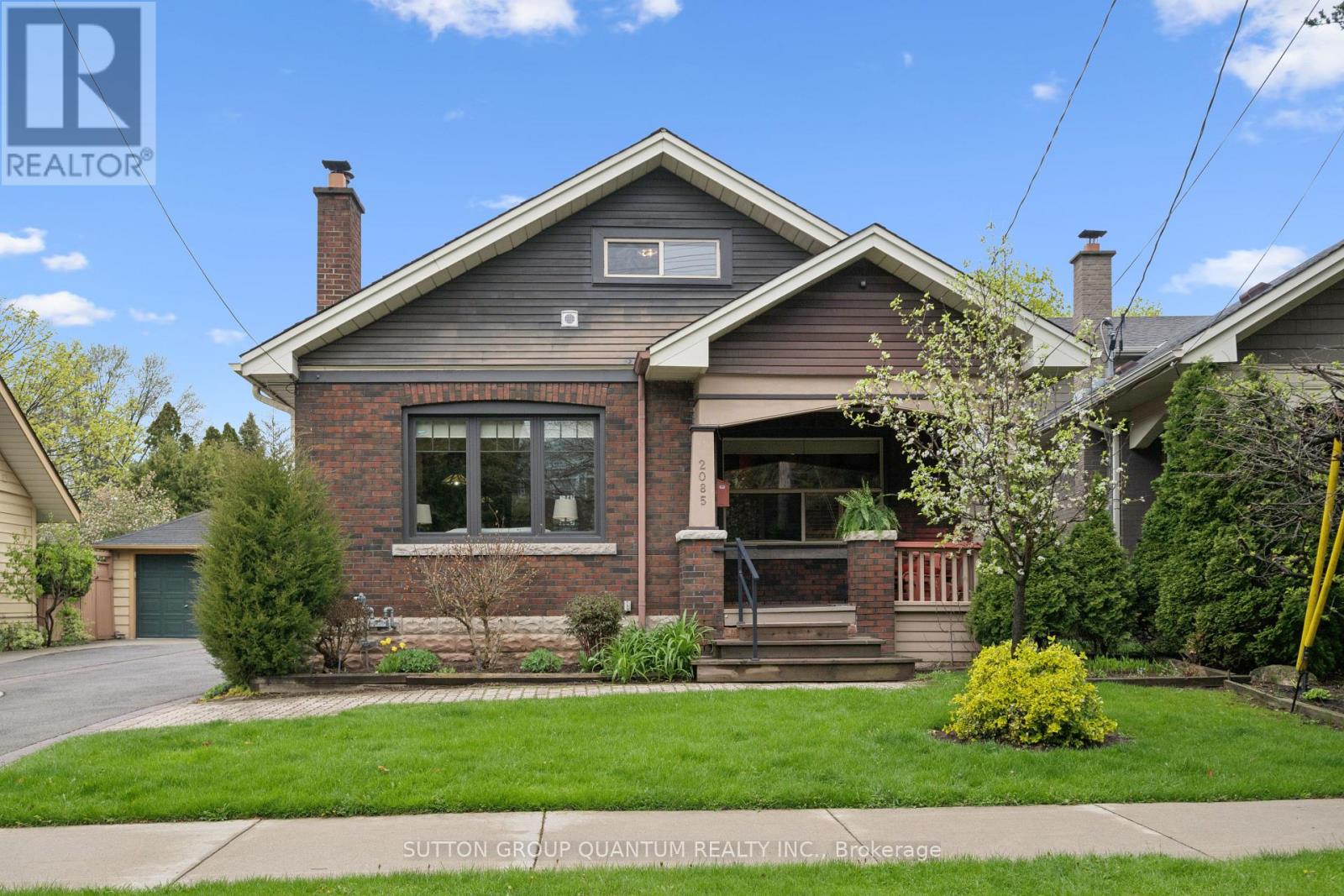 2085 EMERALD CRESCENT, Burlington, Ontario