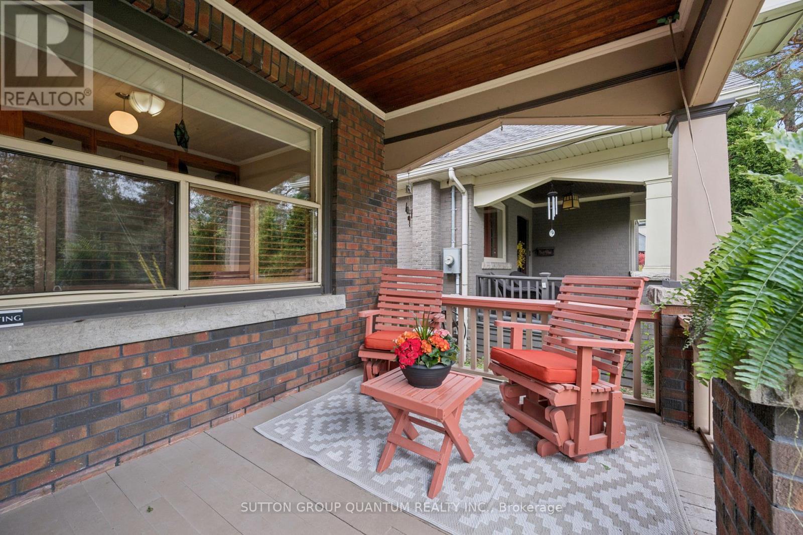 2085 Emerald Crescent, Burlington, Ontario  L7R 1N2 - Photo 3 - W13119498