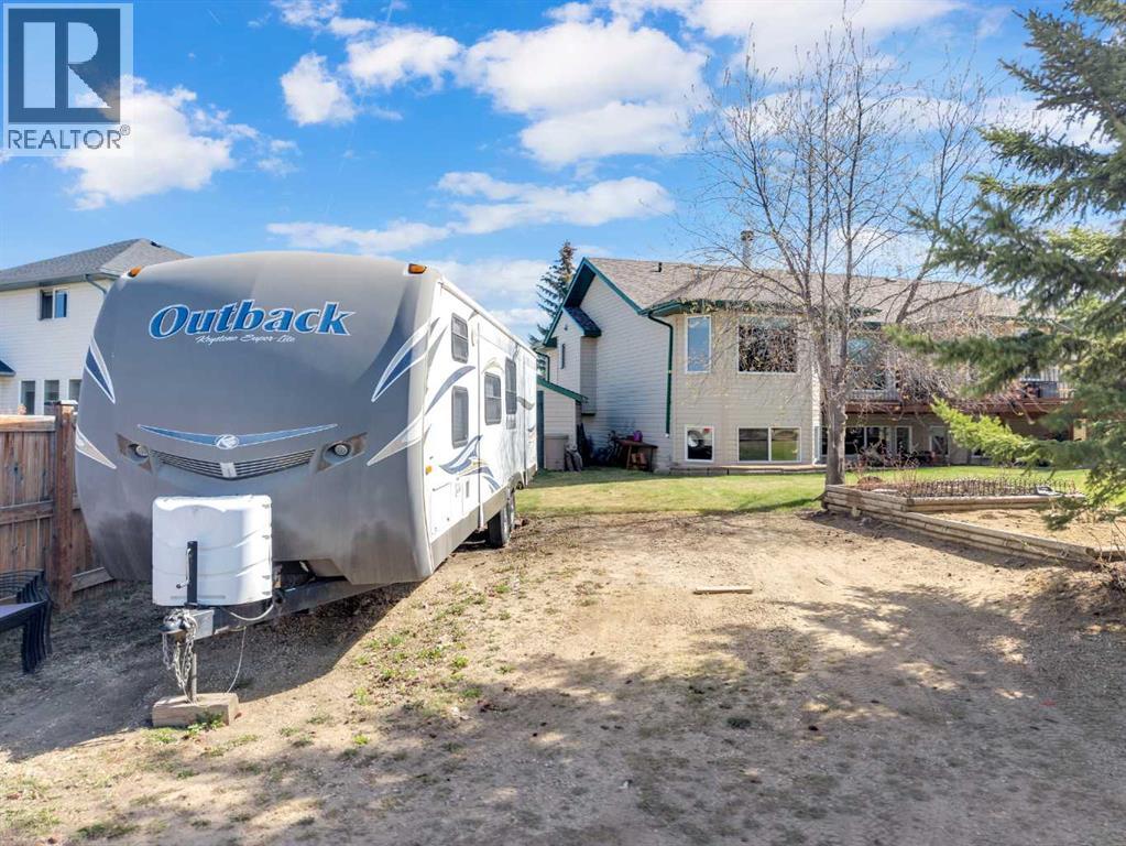 10 Fern Close, Sylvan Lake, Alberta  T4S 1Y5 - Photo 34 - A2310236