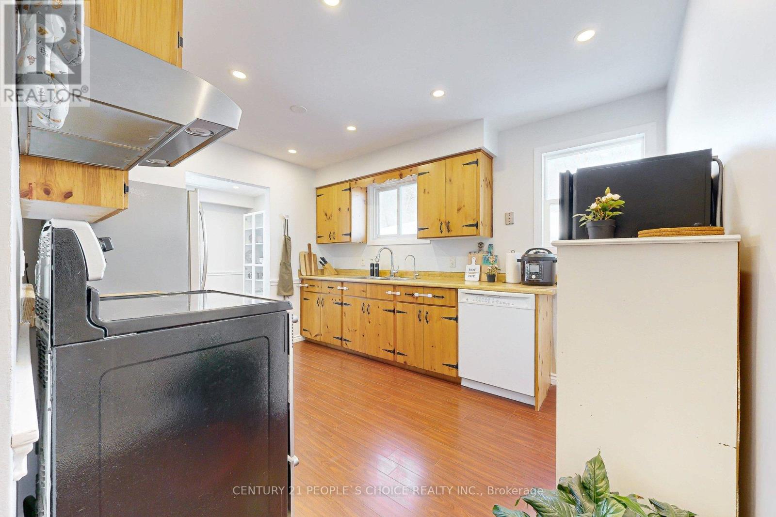 20 Inadale Court, Kitchener, Ontario  N2M 2Z8 - Photo 21 - X13119544