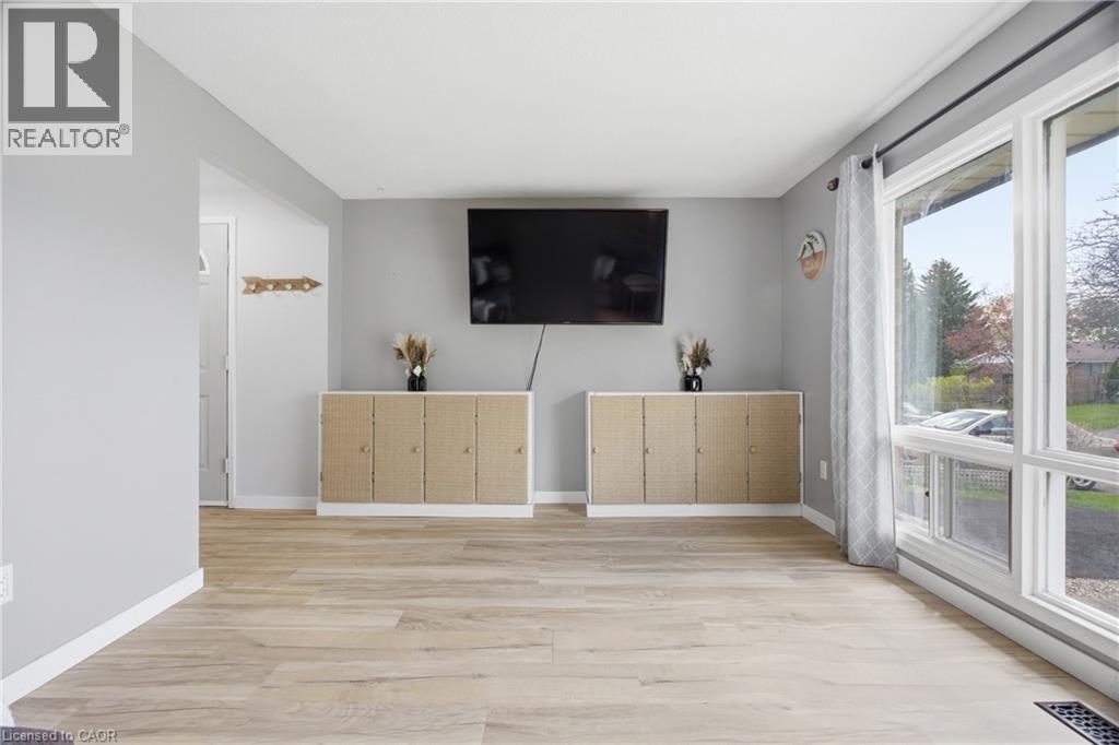 19 Greendale Crescent, Kitchener, Ontario  N2A 2R5 - Photo 10 - 40828884