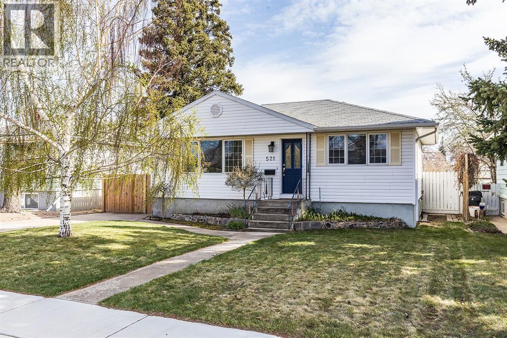 521 9 Street SW, Medicine Hat, Alberta