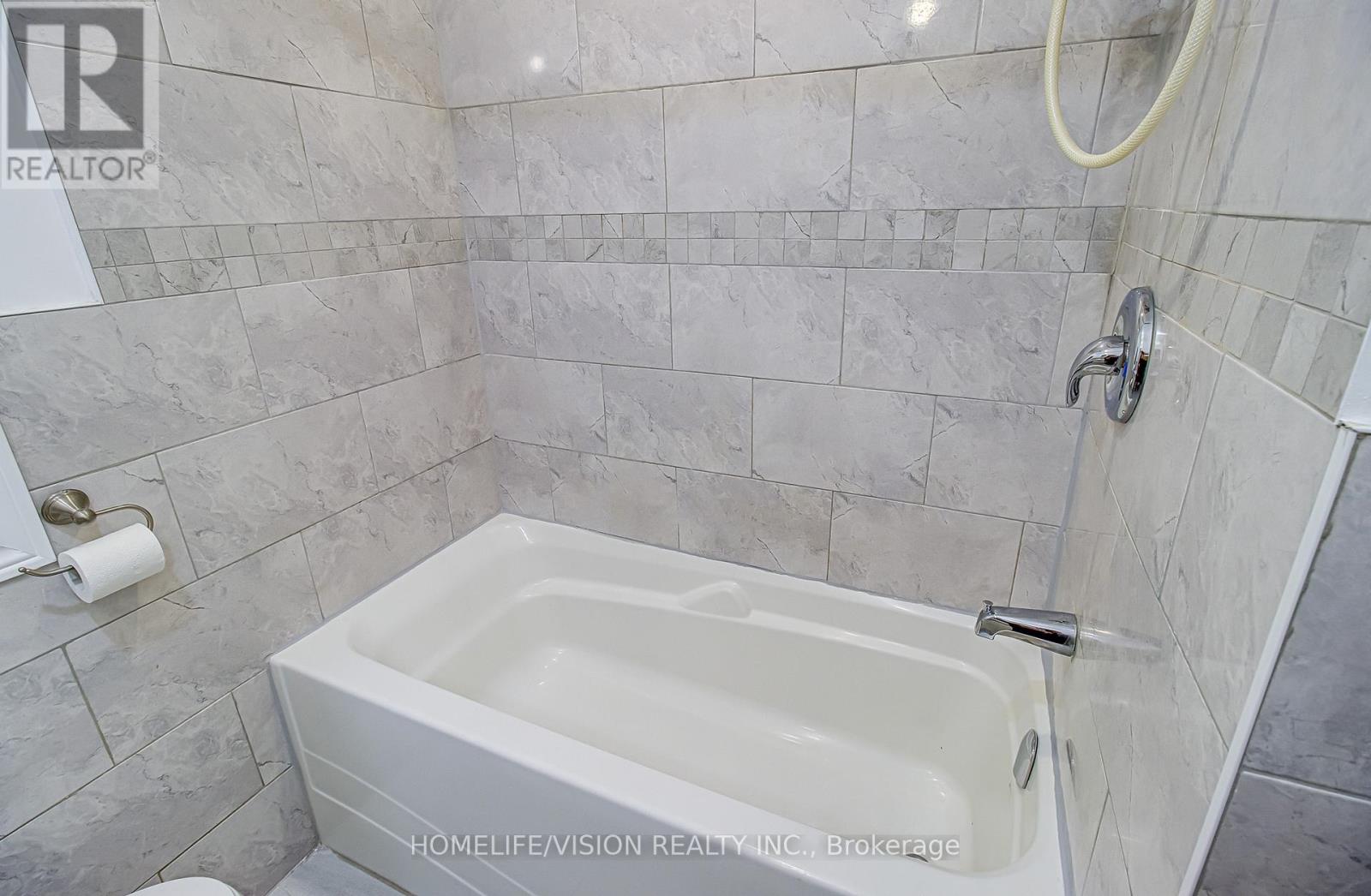 1 - 238 Glebemount Avenue, Toronto, Ontario  M4C 3V2 - Photo 15 - E13107942