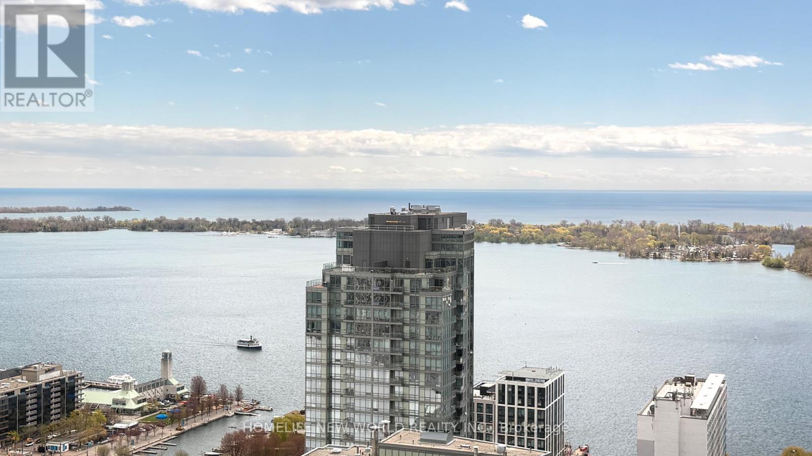 3308 - 1 Concord Cityplace Way, Toronto, Ontario  M5V 0X3 - Photo 2 - C13075812