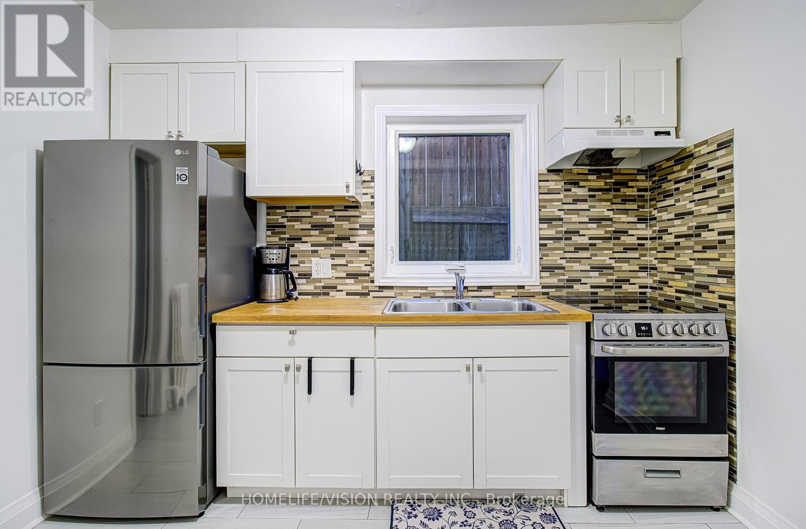 1 - 238 Glebemount Avenue, Toronto, Ontario  M4C 3V2 - Photo 6 - E13107942