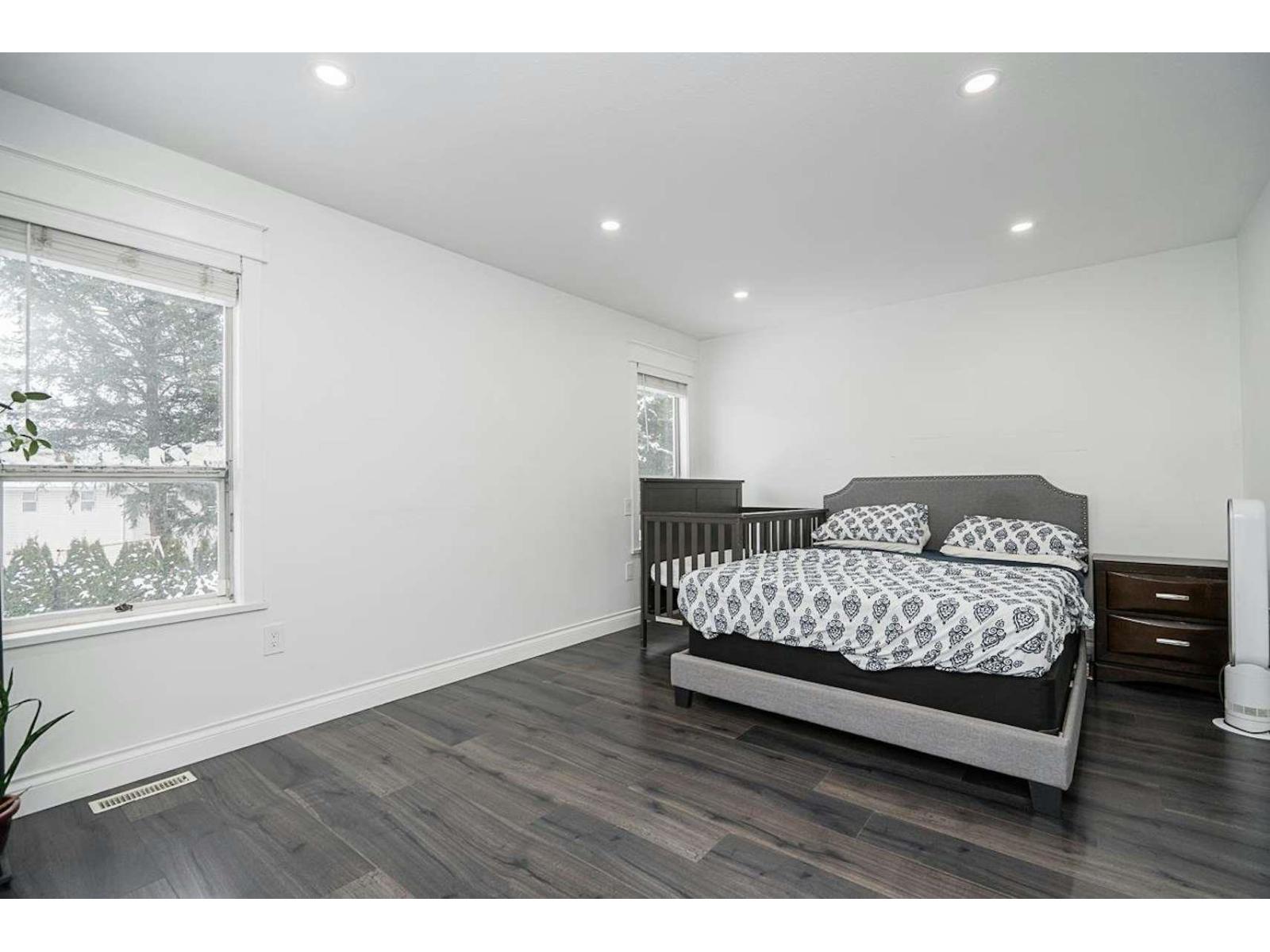6074 188 Street, Surrey, British Columbia  V3S 7V9 - Photo 11 - R3119372