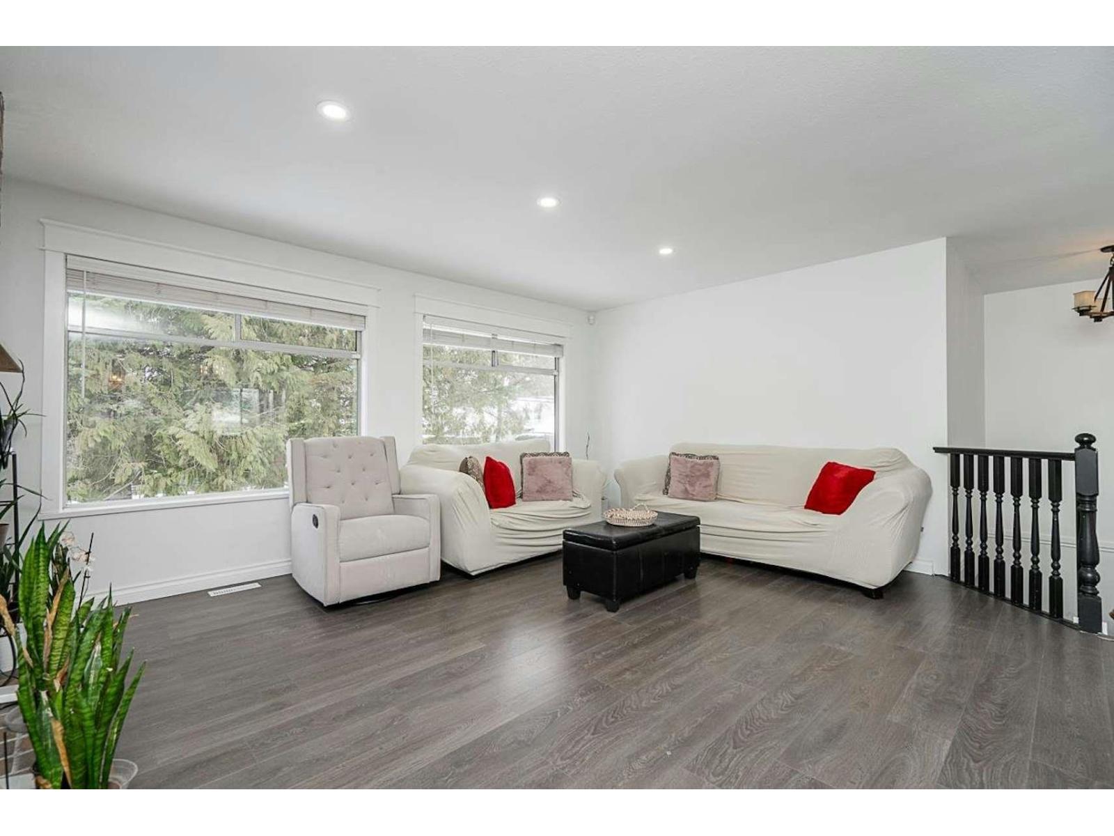 6074 188 Street, Surrey, British Columbia  V3S 7V9 - Photo 10 - R3119372
