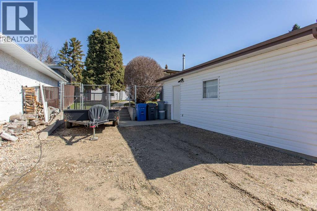 95 Oak Street, Red Deer, Alberta  T4P 1S2 - Photo 39 - A2307459